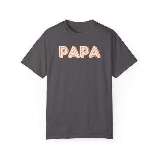 A relaxed-fit Papa Tee in grey with orange and white letters, made of 100% ring-spun cotton. Double-needle stitching for durability, no side-seams for shape retention. Ideal for daily wear.