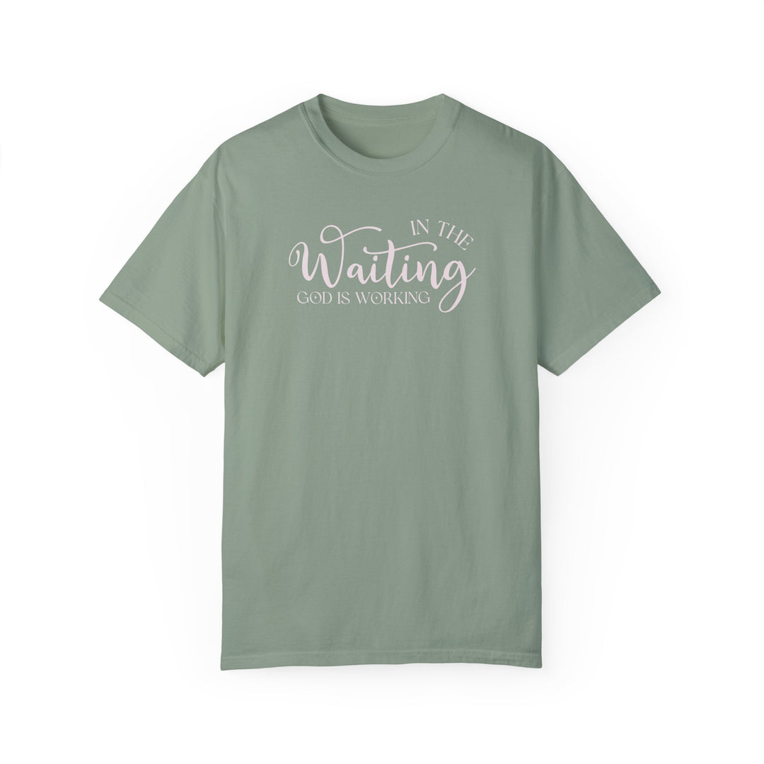 A green God is Working Tee, garment-dyed with ring-spun cotton for coziness. Relaxed fit, double-needle stitching, no side-seams for durability and shape. Medium weight, perfect for daily wear.