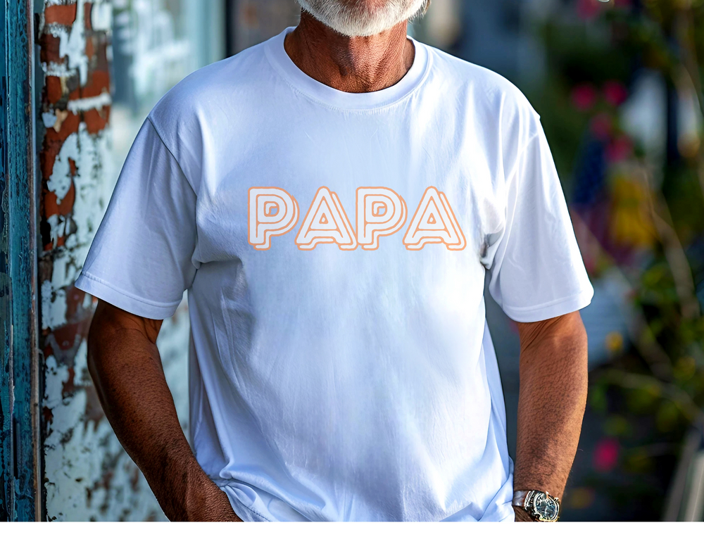 A relaxed fit Papa Tee in 100% ring-spun cotton, garment-dyed for extra coziness. Double-needle stitching ensures durability, while lack of side-seams maintains a tubular shape. Ideal for daily wear.