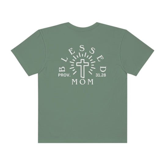 Relaxed fit Blessed Mom Tee, crafted from 100% ring-spun cotton. Garment-dyed for extra coziness, featuring double-needle stitching for durability and a seamless design. Ideal for daily wear.