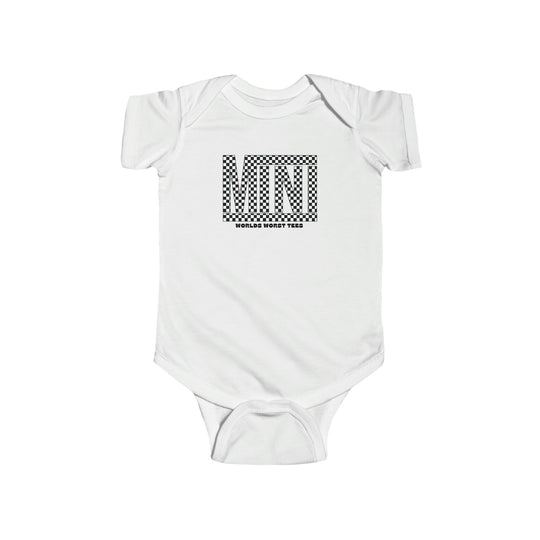 A durable and soft Vans Mini Onesie for infants, featuring black and white text and checkered design. Made of 100% cotton, with ribbed knitting for durability and plastic snaps for easy changing access. Dimensions: Width - 7.32-12.01 in, Length - 11.46-15.51 in, Sleeve length - 2.52-3.50 in.